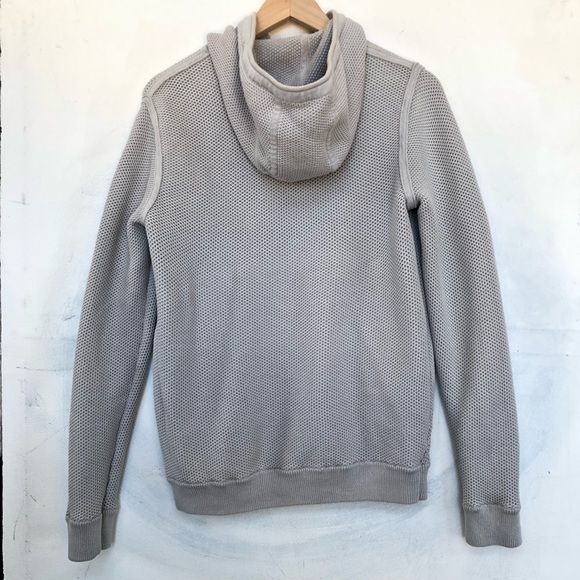 Vince Men’s Textured Cotton Grey Pullover Hoodie - Picture 3 of 8